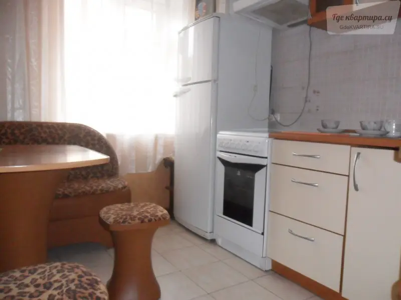 Красный проспект, 30